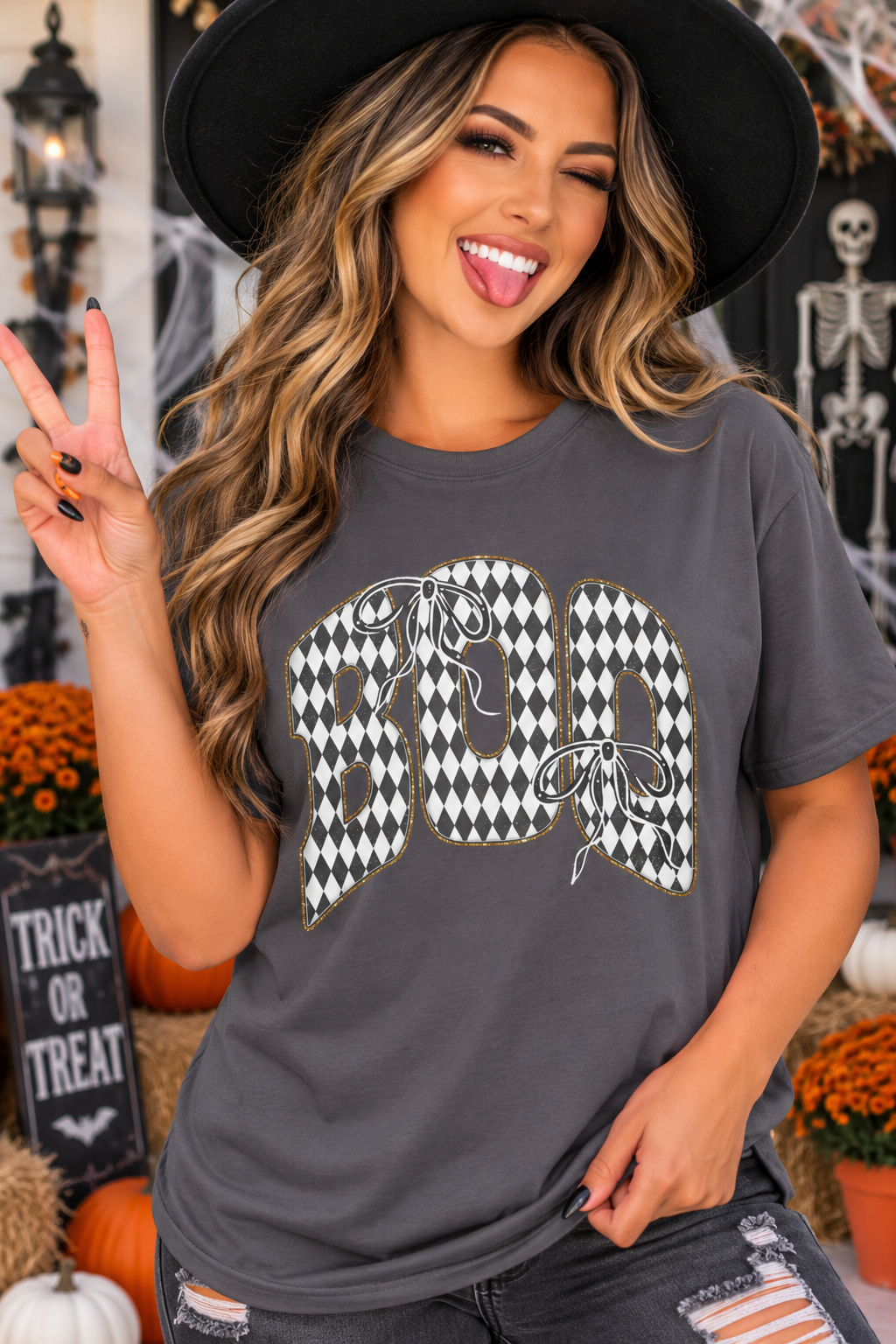 Bow Boo Graphic T-Shirt